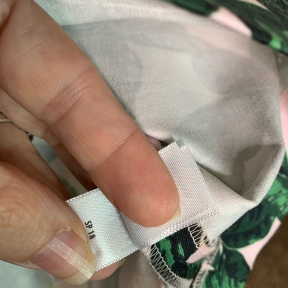 St. John Spring 2018 Tropical Palm Leaf Sheath Dress Size 8 - Picture 5 of 10